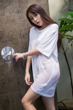 泰山与珍妮hd完整在线观看